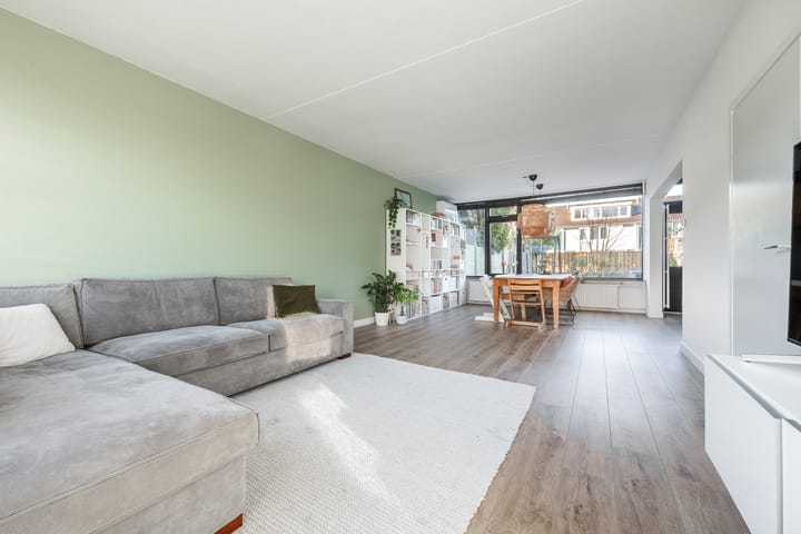 Photo 11 of Plantage 169