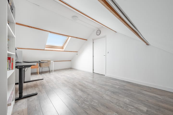 Photo 28 of Plantage 169