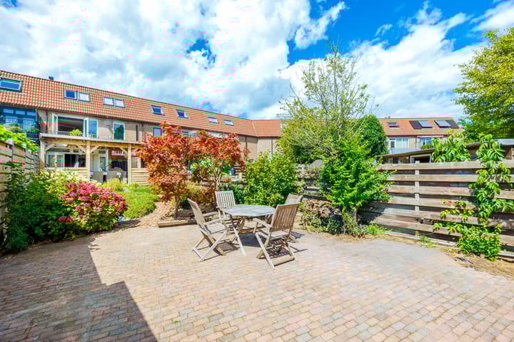 Photo 9 of De Veste 16 32