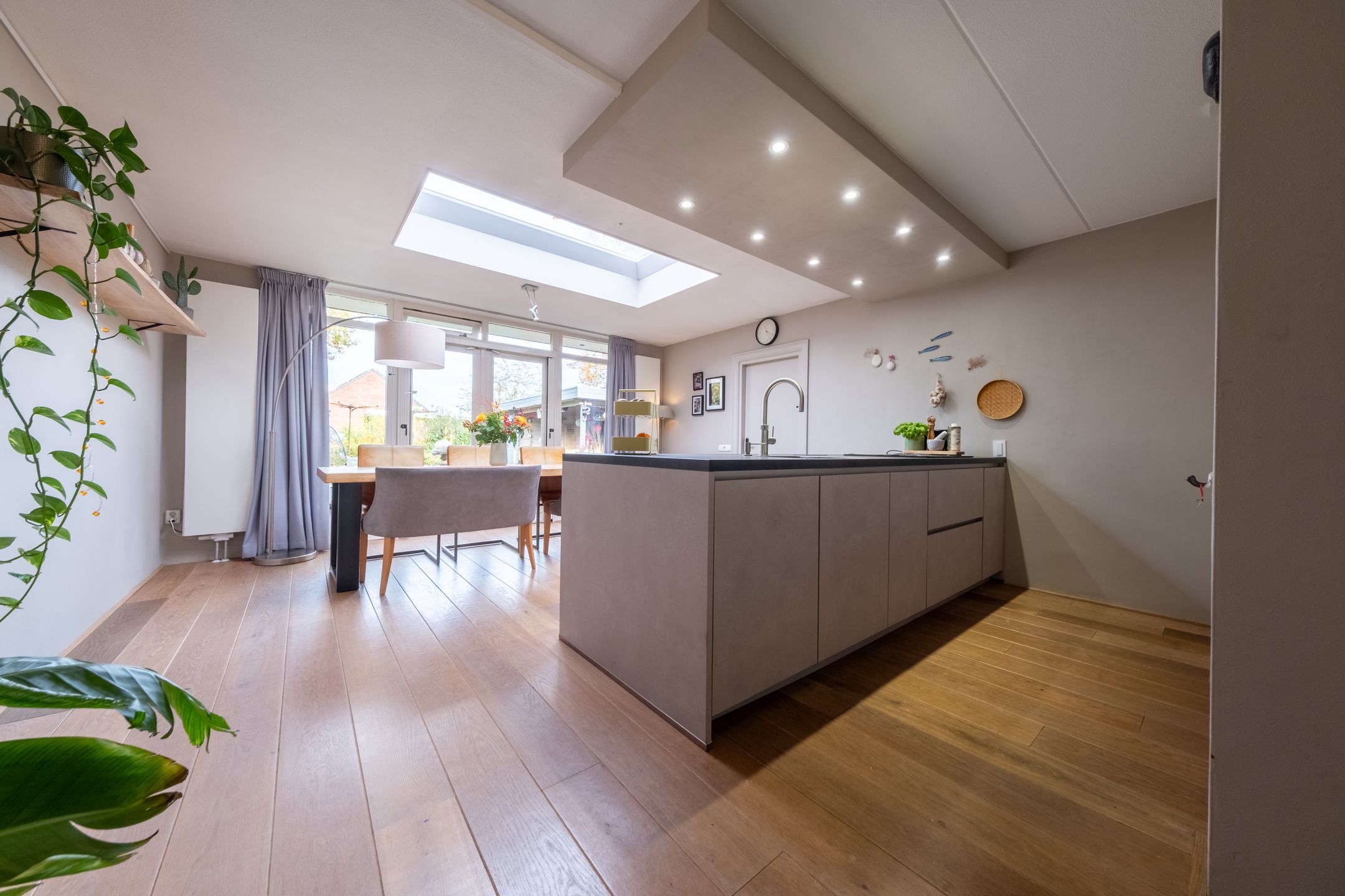 Photo 3 of Waterman 18