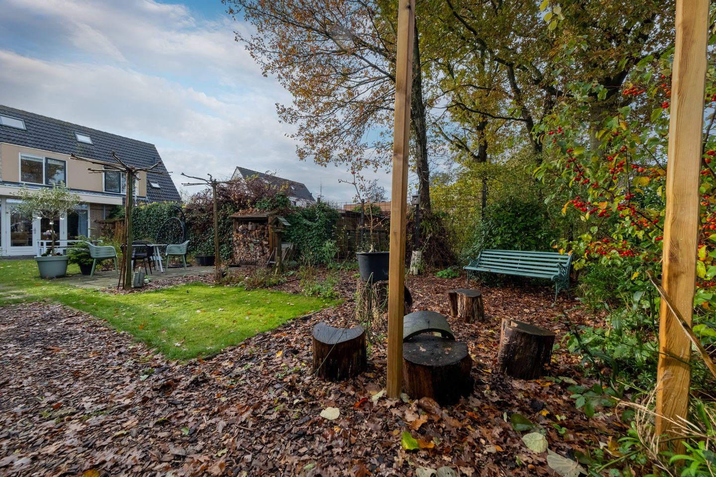 Photo 40 of Waterman 18