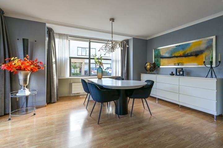 Photo 11 of Driehuizerkerkweg 234