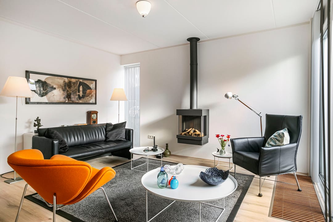 Photo 2 of Valkenier 1