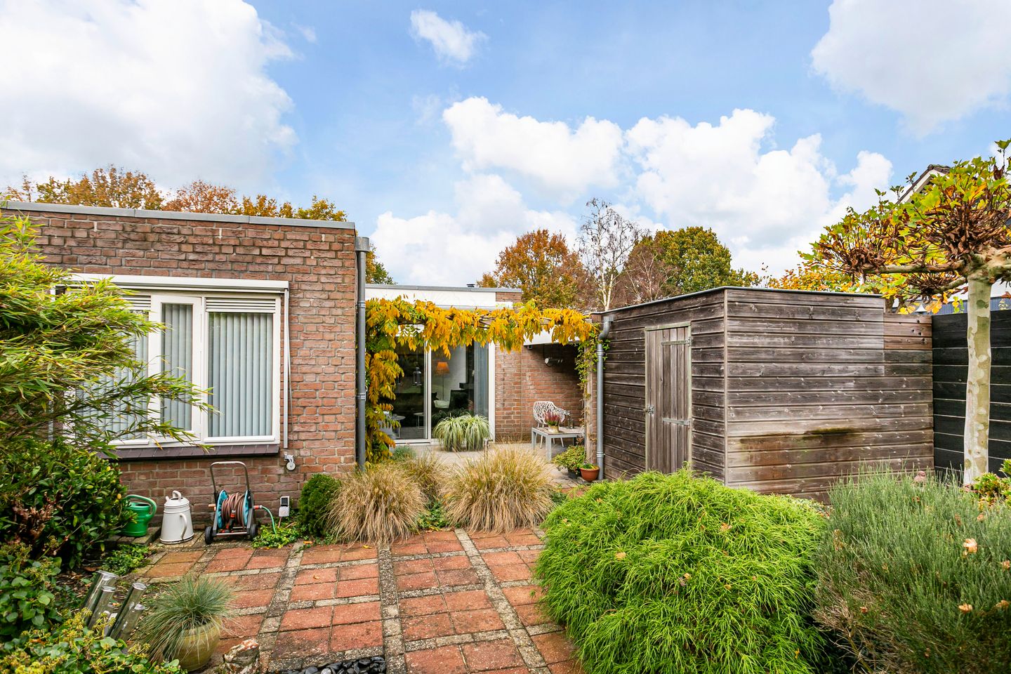 Photo 25 of Valkenier 1