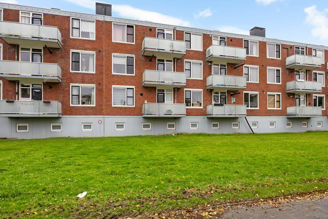 Foto 38 van Madame Curiestraat 43