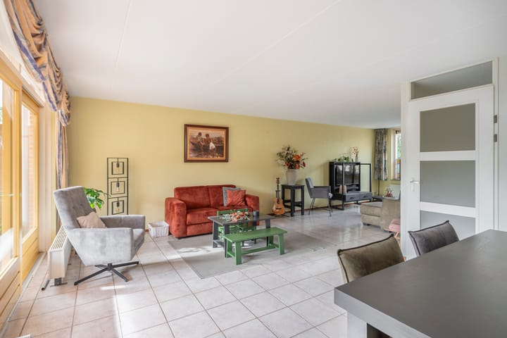 Photo 4 of Van Breugelplantsoen 40