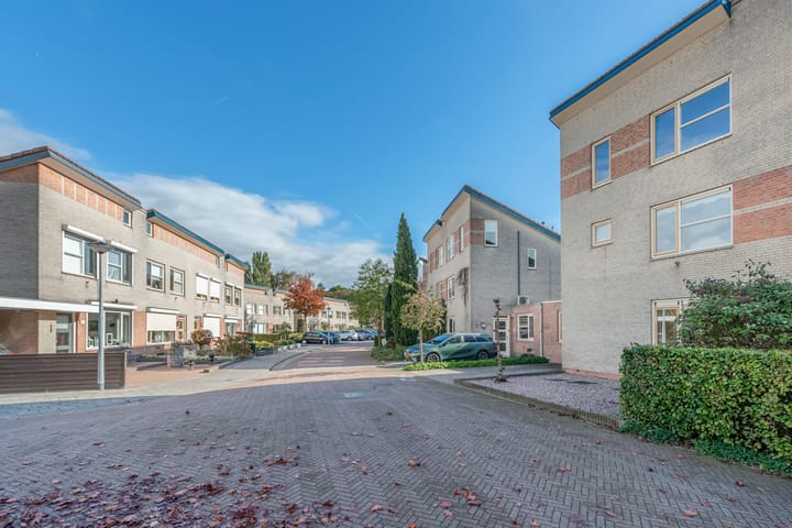 Photo 37 of Van Breugelplantsoen 40