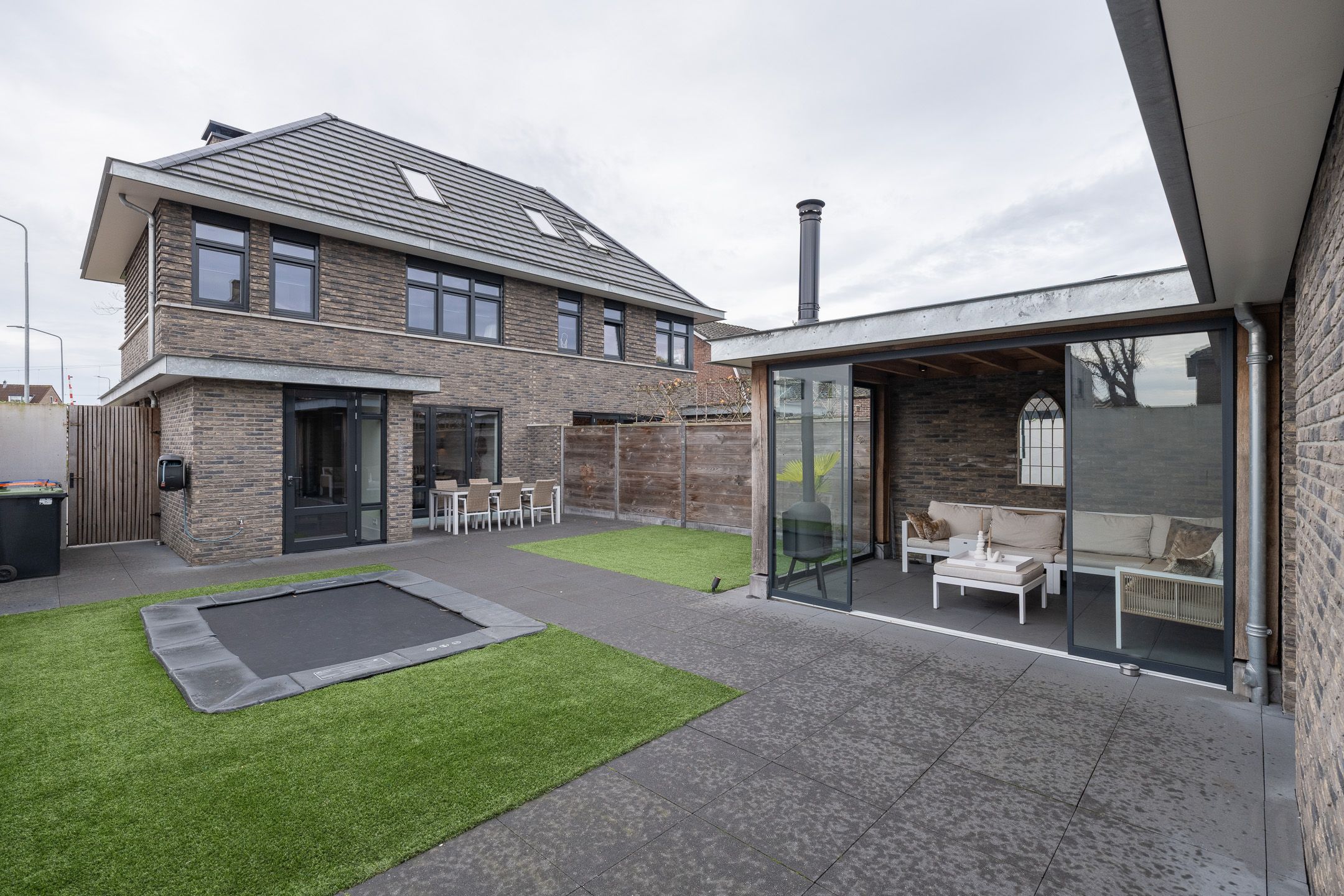 Foto 42 van Van Zuijlen van Nieveltlaan 3