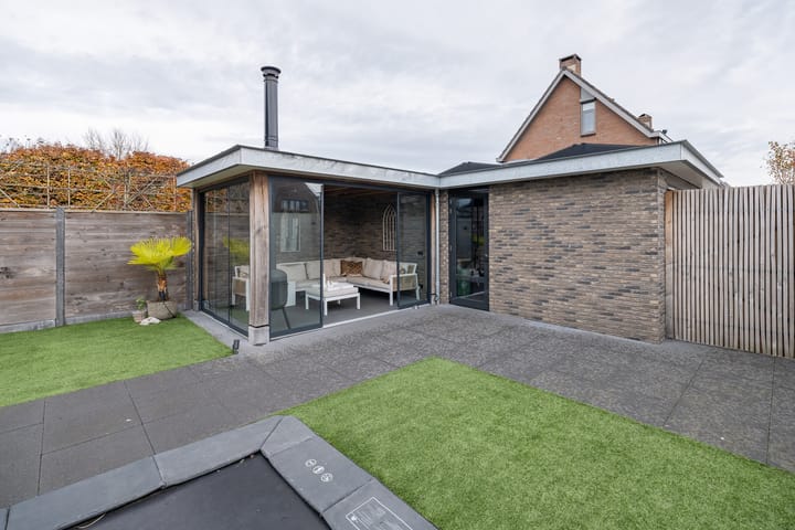 Foto 46 van Van Zuijlen van Nieveltlaan 3