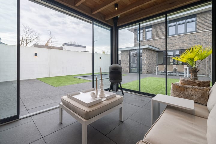 Foto 48 van Van Zuijlen van Nieveltlaan 3