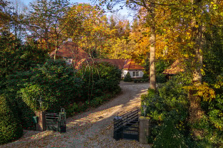 Photo 5 of Middenweg 1