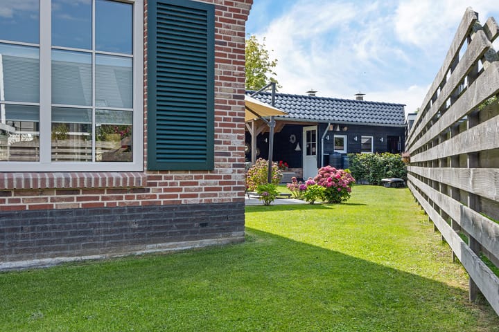 Photo 37 of De Pôle 3