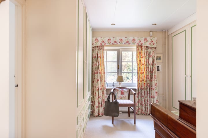 Photo 48 of Middenweg 1