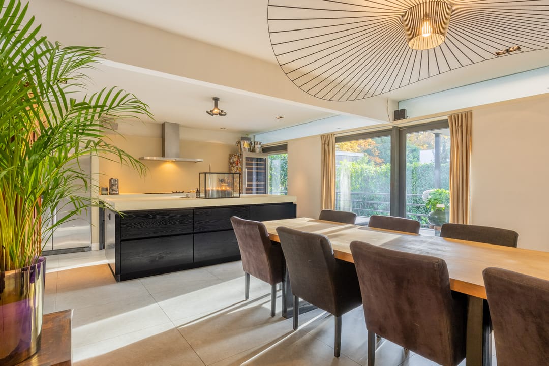 Photo 2 of Eikenheuveldreef 7