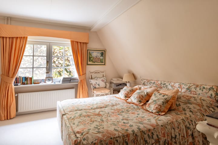 Photo 55 of Middenweg 1