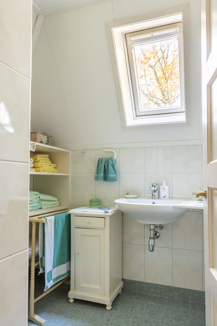 Photo 62 of Middenweg 1