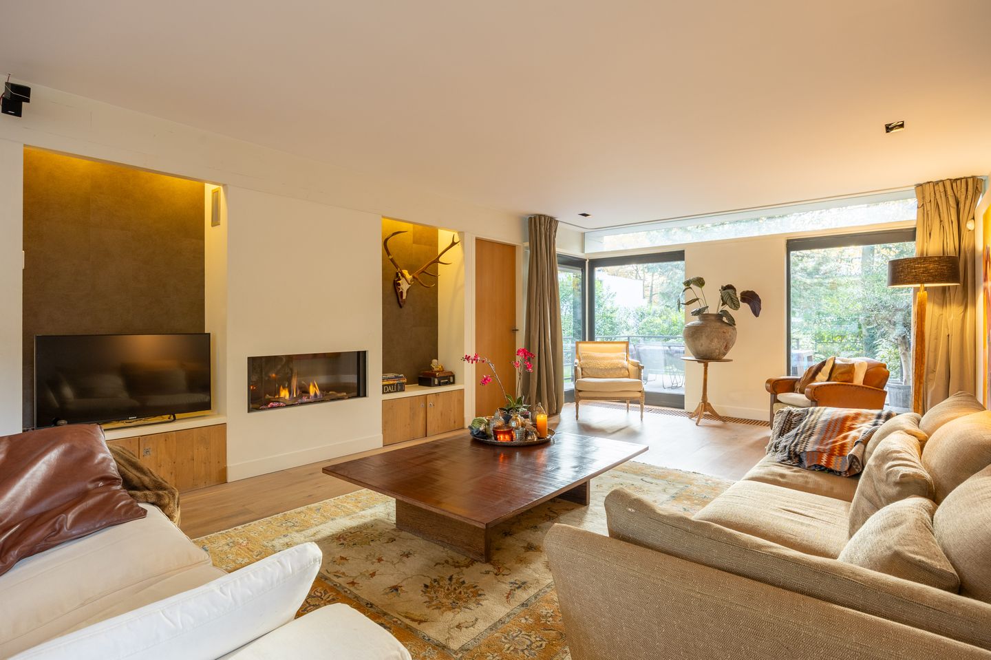 Photo 20 of Eikenheuveldreef 7