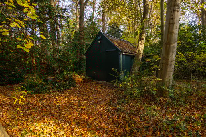 Photo 87 of Middenweg 1