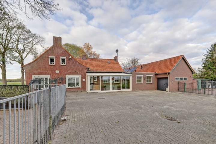 Foto 26 van Overloonseweg 30