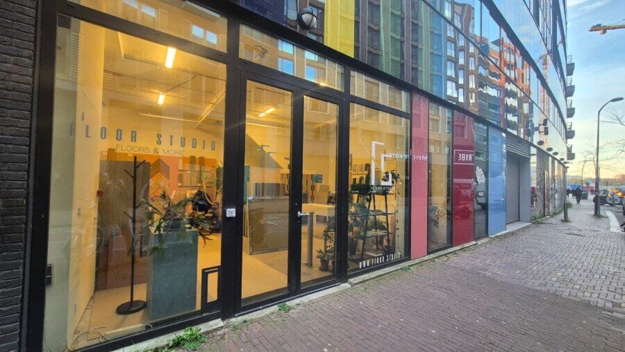 Bekijk foto 1 van Termini 12