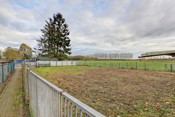 Foto 33 van Overloonseweg 30