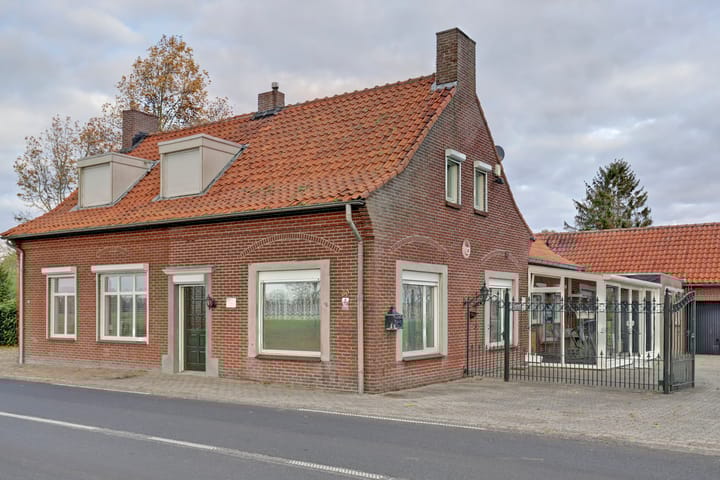 Foto 47 van Overloonseweg 30