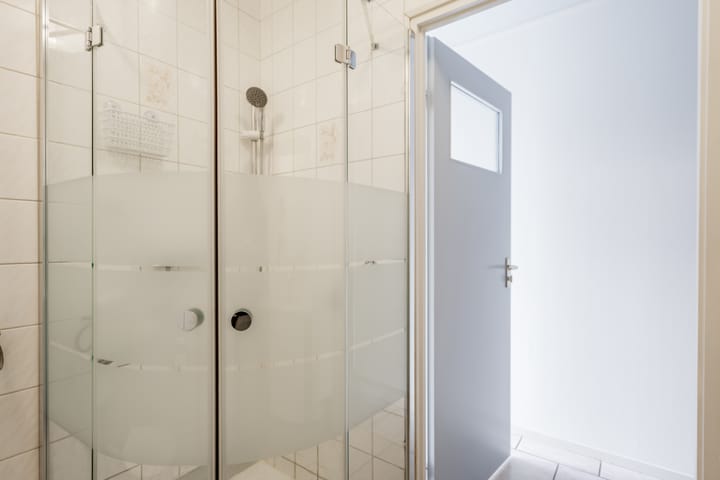 Photo 37 of Albert Schweitzerplantsoen 11