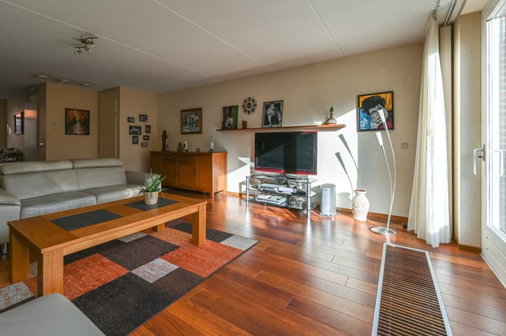 Foto 6 van Lijnbaanstraat 19