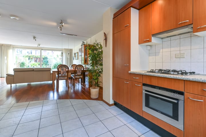 Foto 11 van Lijnbaanstraat 19