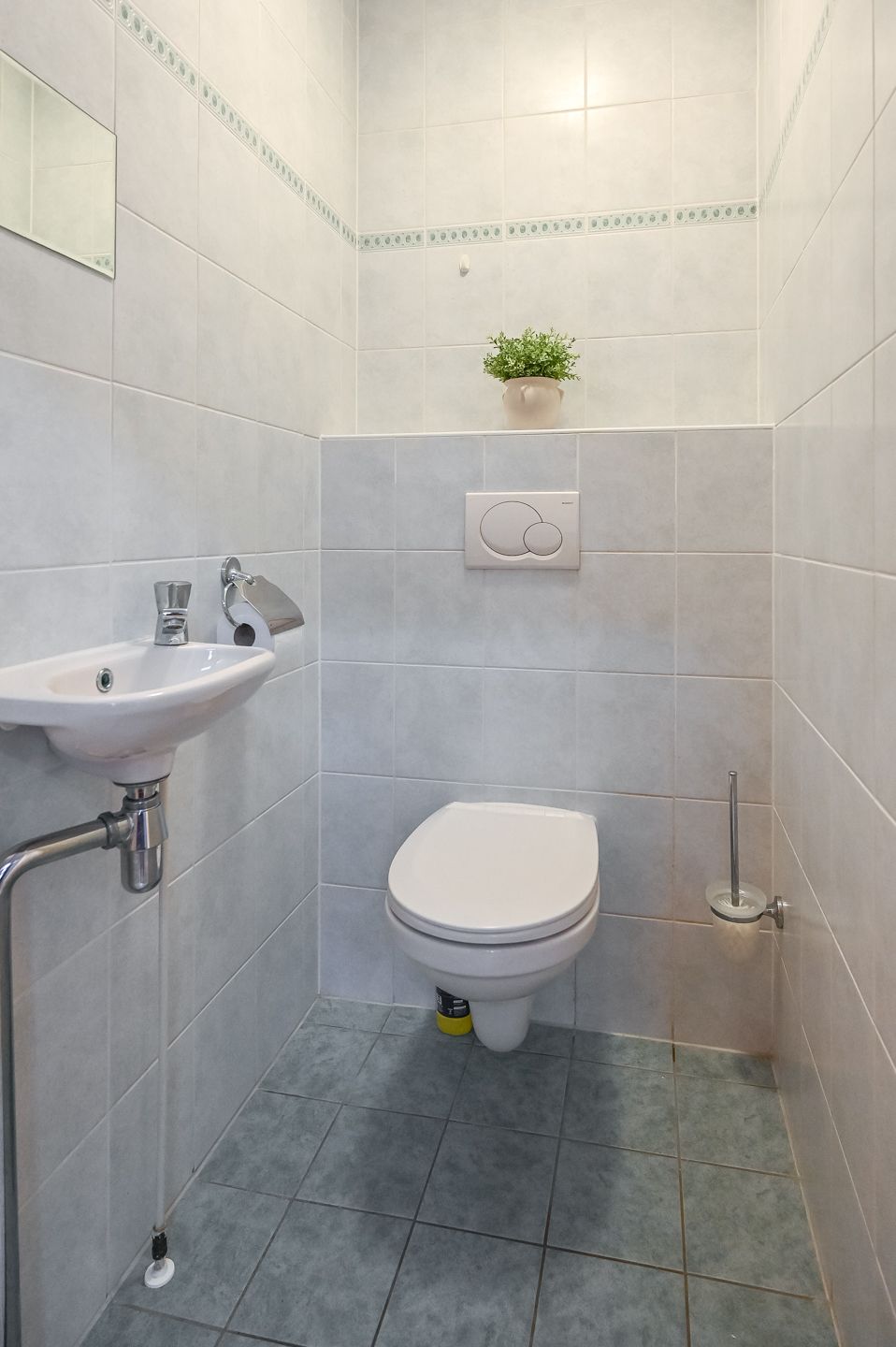 Photo 12 of Lijnbaanstraat 19