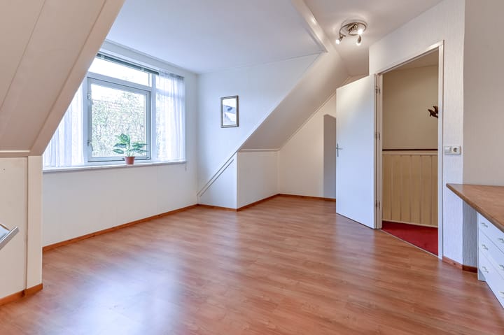 Foto 25 van Lijnbaanstraat 19