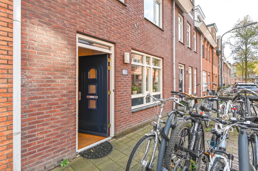 Photo 41 of Lijnbaanstraat 19