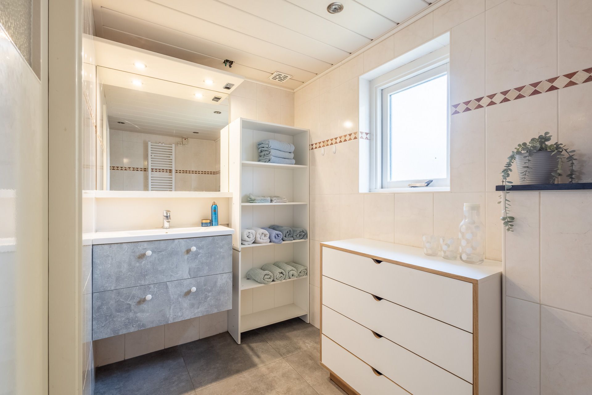 Foto 27 van Burgemeester Eekhoutstraat 20