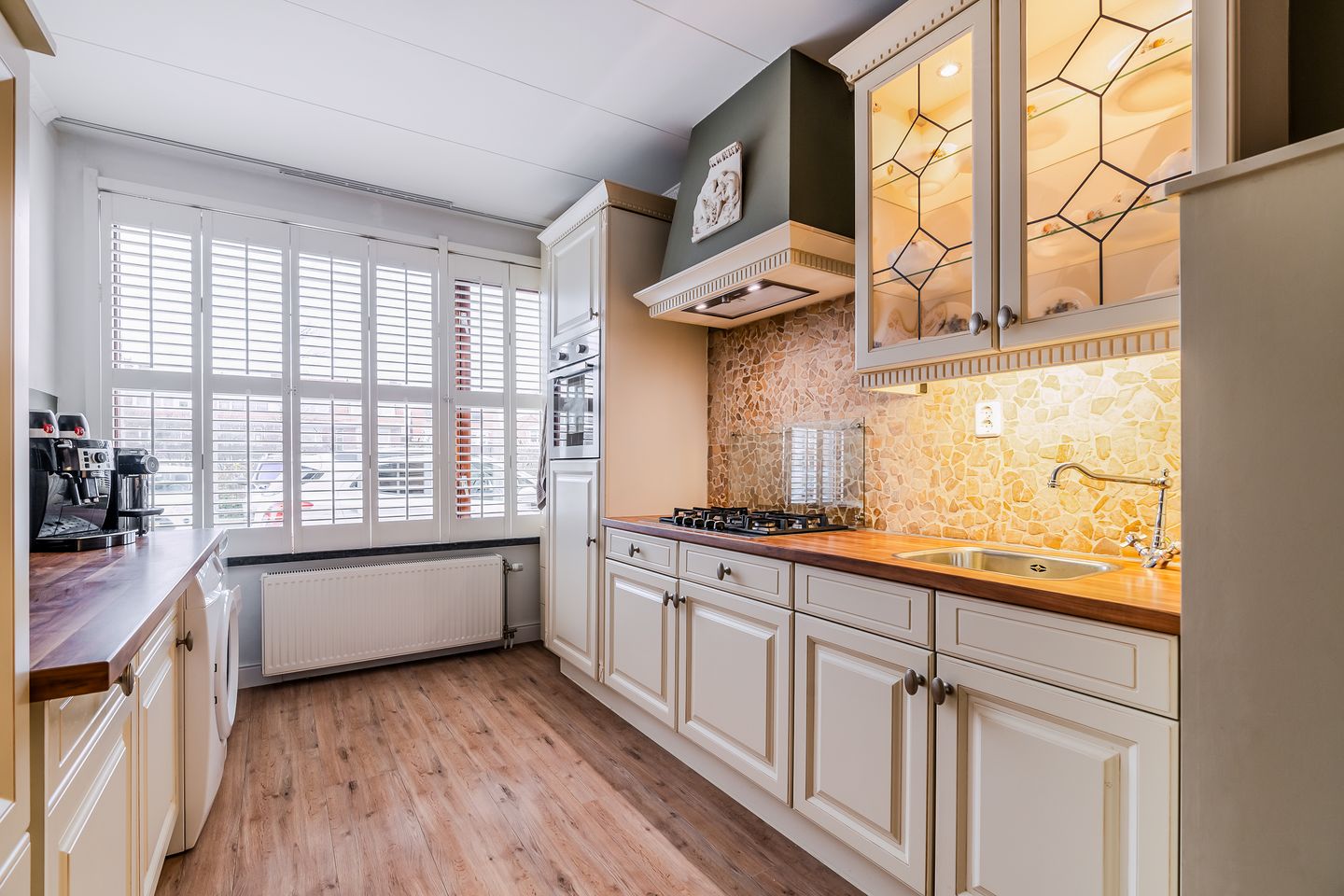 Foto 10 van Dr. de Visserplein 27