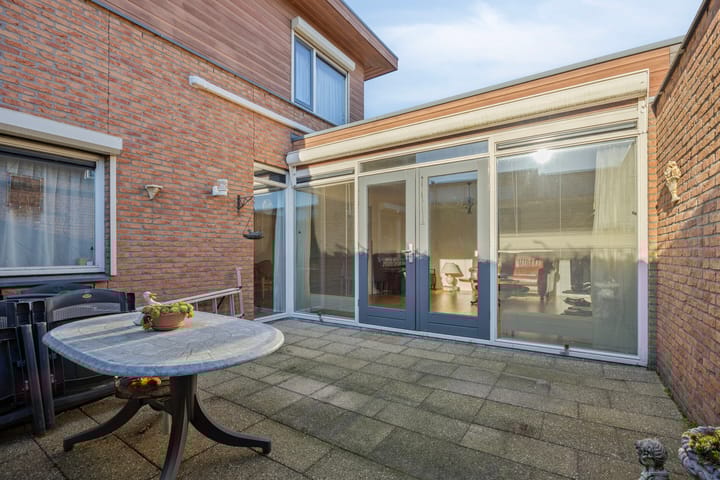 Photo 3 of Douwes Dekkerlaan 11