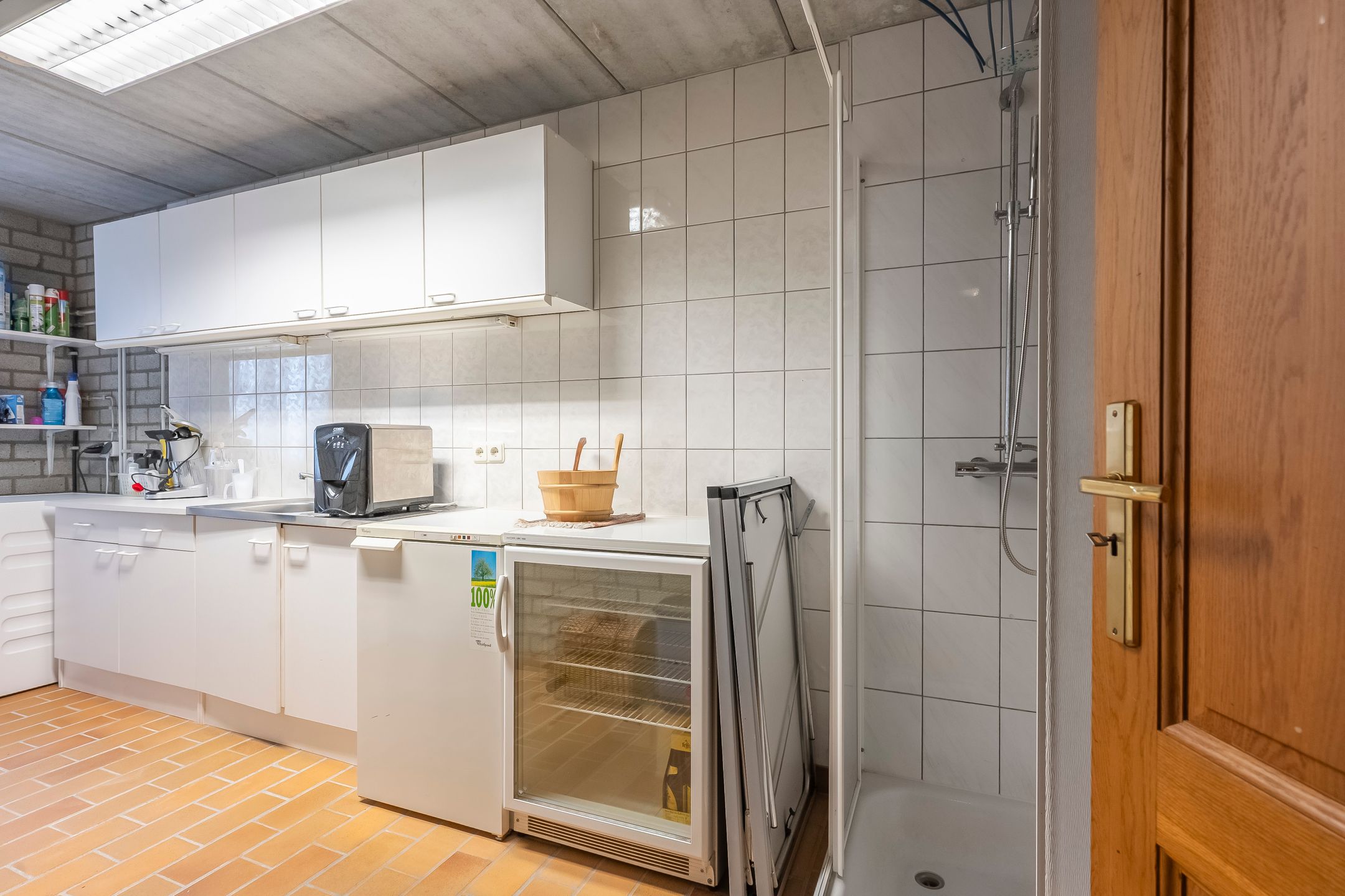 Foto 24 van Spoorstraat 1