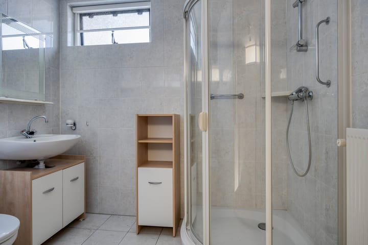 Photo 21 of Douwes Dekkerlaan 11