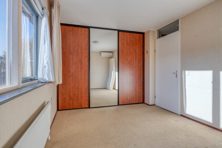 Photo 25 of Douwes Dekkerlaan 11