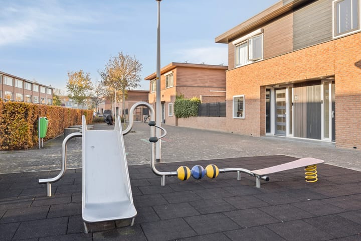 Photo 27 of Douwes Dekkerlaan 11