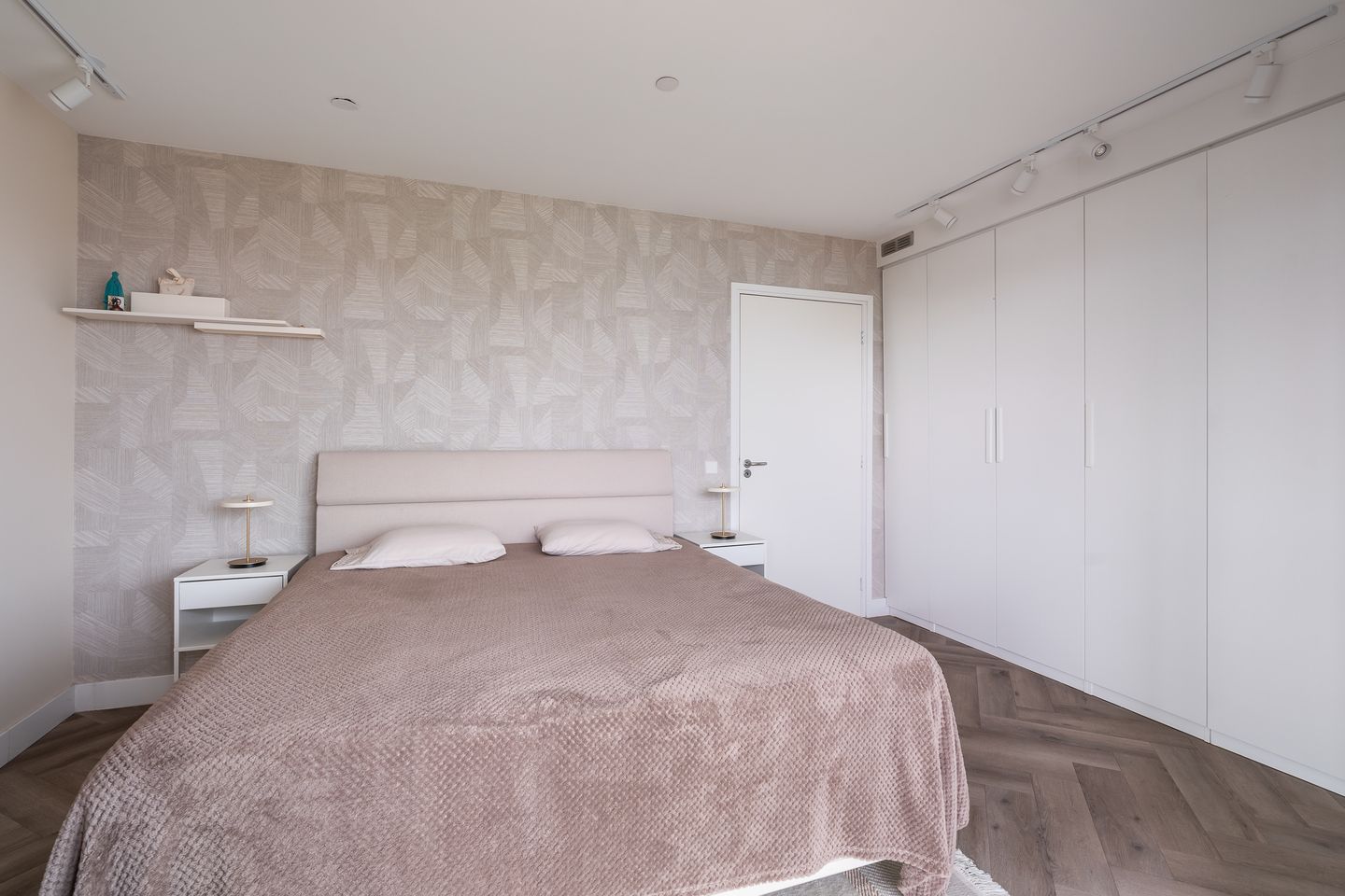 Foto 20 van Landverhuizersplein 27