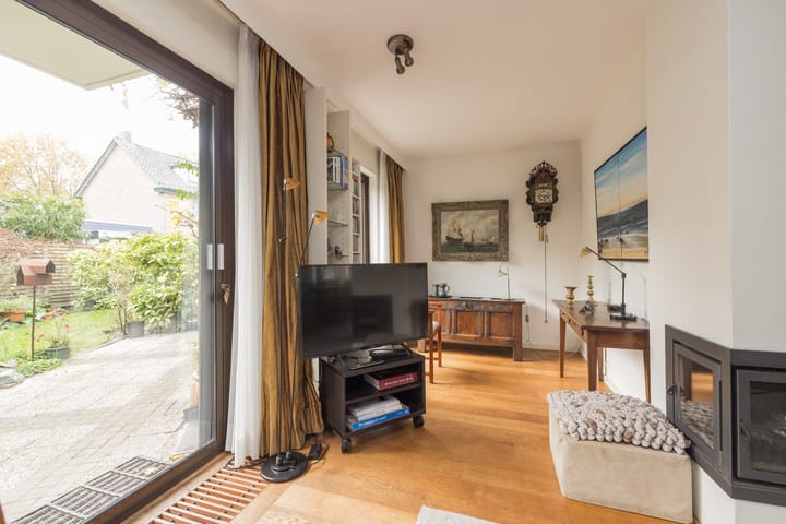 Foto 10 van 3e Poellaan 32