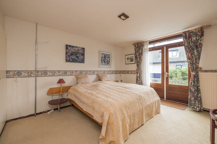 Foto 40 van 3e Poellaan 32