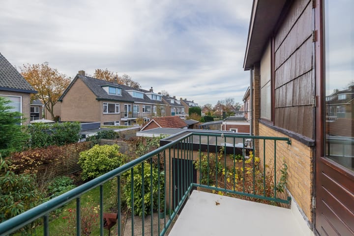 Foto 43 van 3e Poellaan 32