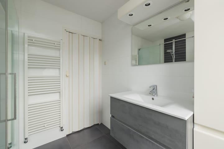 Foto 48 van 3e Poellaan 32