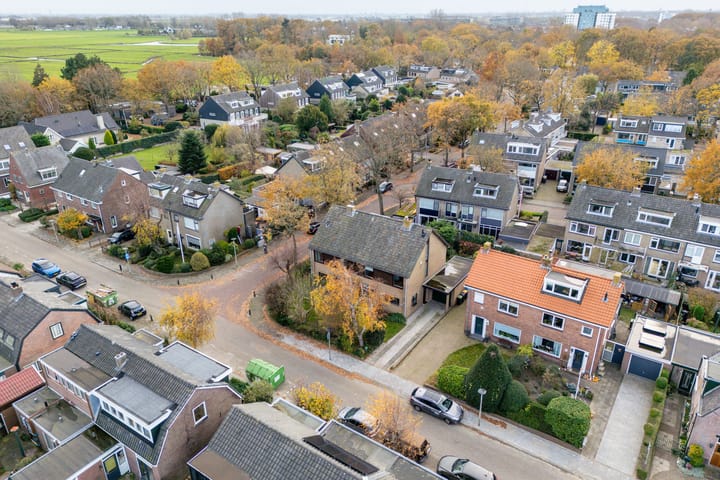 Foto 68 van 3e Poellaan 32