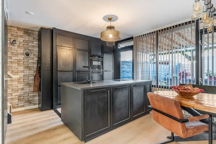 Photo 9 of Opaalstraat 43