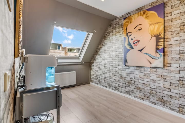 Photo 16 of Opaalstraat 43