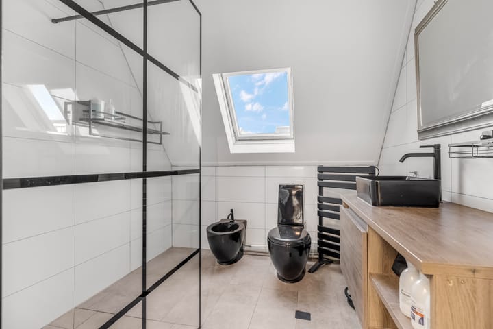 Photo 19 of Opaalstraat 43