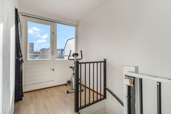 Photo 23 of Opaalstraat 43