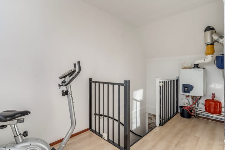 Photo 25 of Opaalstraat 43